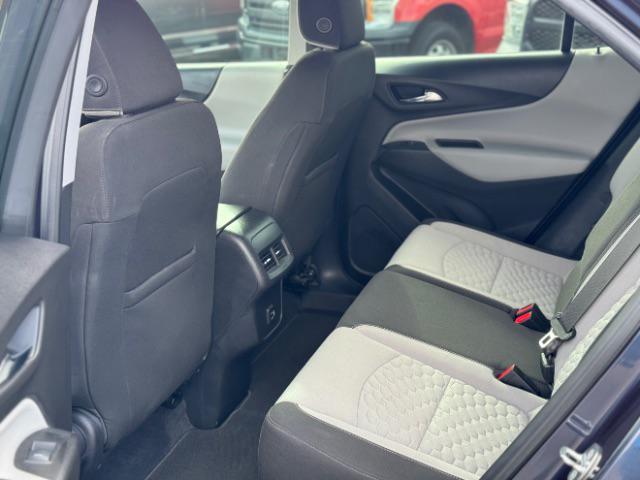 Photo of 2019 Kinetic Blue Metallic Chevrolet Equinox