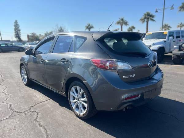 Photo of 2011 Graphite Mica Mazda Mazda3