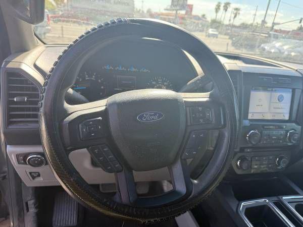 Photo of 2017 Magnetic Metallic Ford F-150