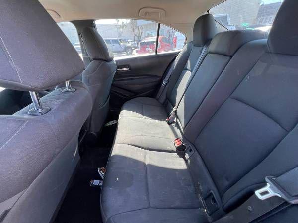 Photo of 2021 Grey Toyota Corolla