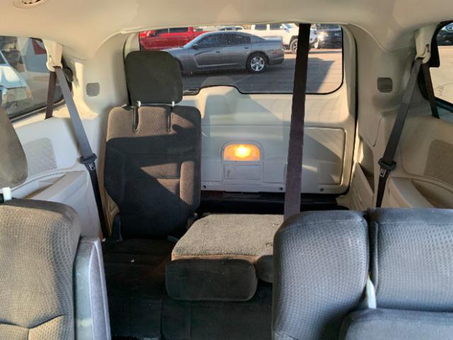 Photo of 2015 True Blue Pearlcoat Dodge Grand Caravan