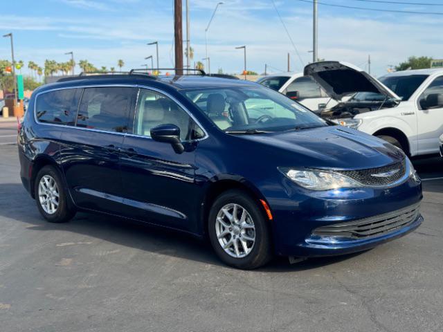 2020 Chrysler Voyager