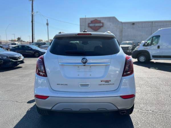 Photo of 2017 Summit White/Black Carbon Metallic Buick Encore