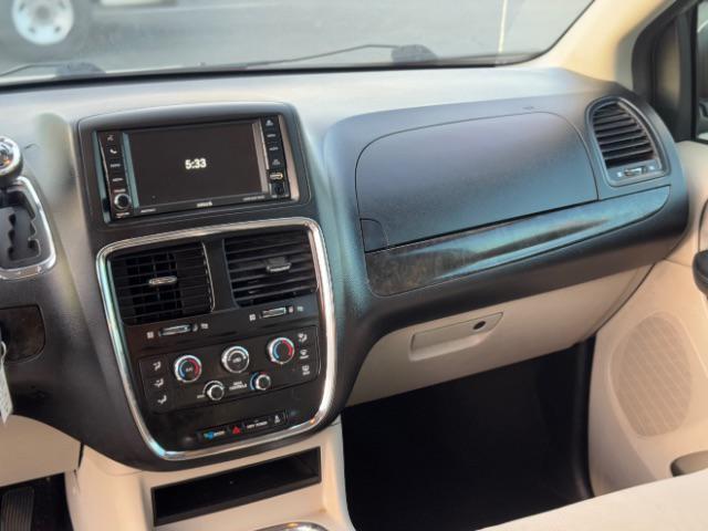 Photo of 2012 Silver Dodge Grand Caravan
