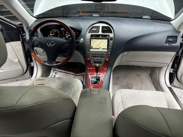 Photo of 2008 Moon Shell Mica Lexus ES 350