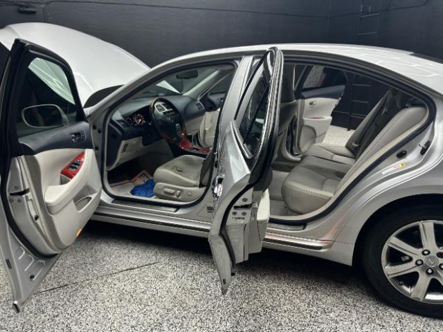 Photo of 2008 Moon Shell Mica Lexus ES 350