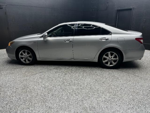 Photo of 2008 Moon Shell Mica Lexus ES 350