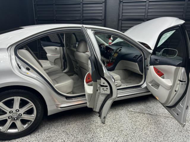 Photo of 2008 Moon Shell Mica Lexus ES 350