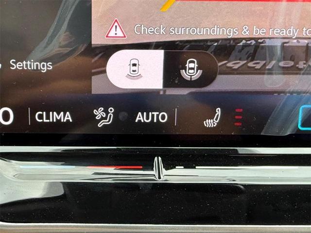 Photo of 2025 Deep Black Pearl Effect Volkswagen Tiguan