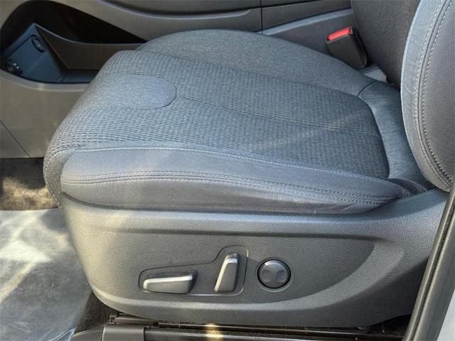 Photo of 2023 Shimmering Silver Hyundai SANTA FE