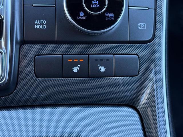 Photo of 2023 Shimmering Silver Hyundai SANTA FE