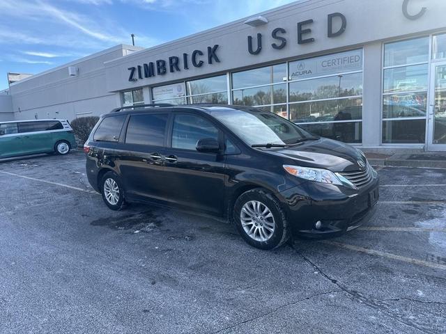 2015 Toyota Sienna