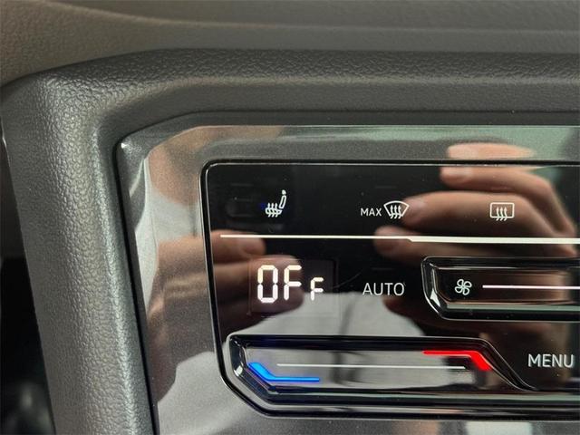 Photo of 2024 Platinum Gray Metallic Volkswagen Tiguan
