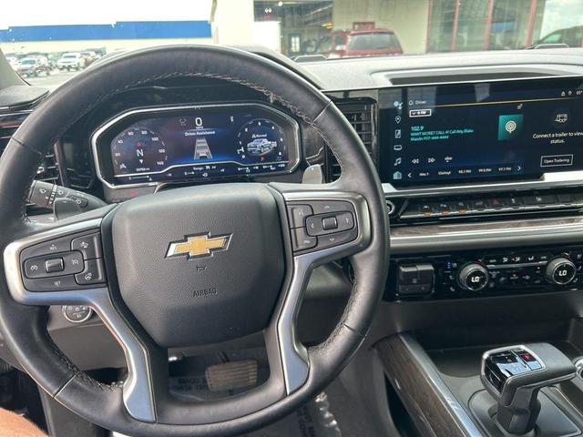Photo of 2023 Black Chevrolet Silverado 1500