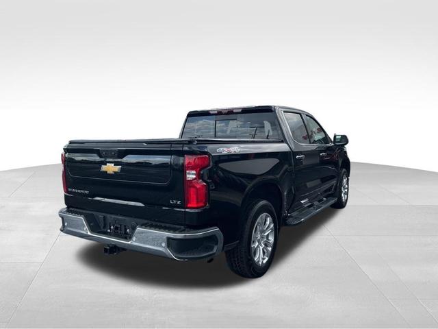 Photo of 2023 Black Chevrolet Silverado 1500