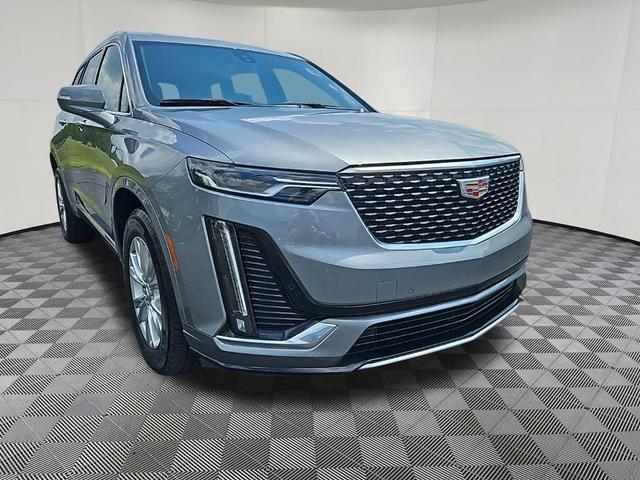 Photo of 2023 Argent Silver Metallic Cadillac XT6