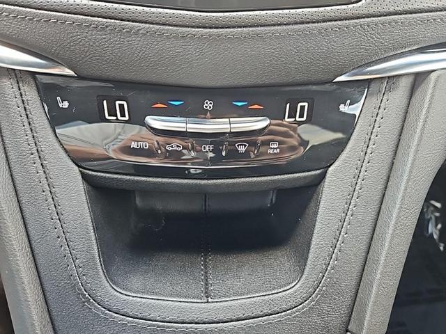 Photo of 2023 Argent Silver Metallic Cadillac XT6