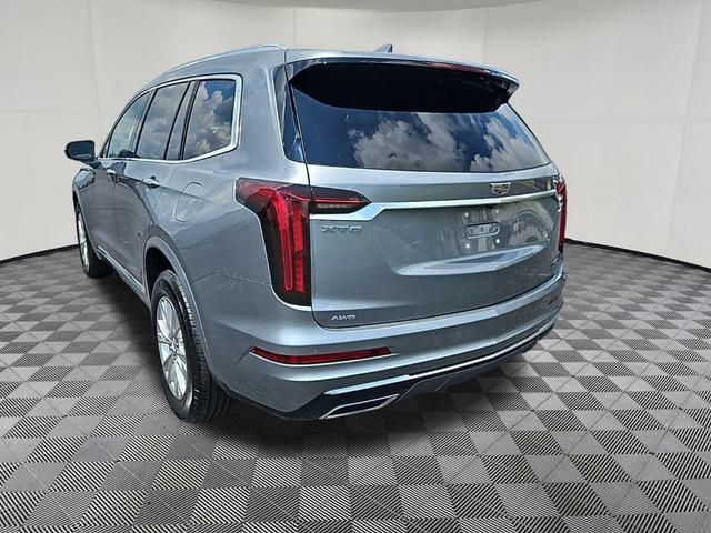 Photo of 2023 Argent Silver Metallic Cadillac XT6