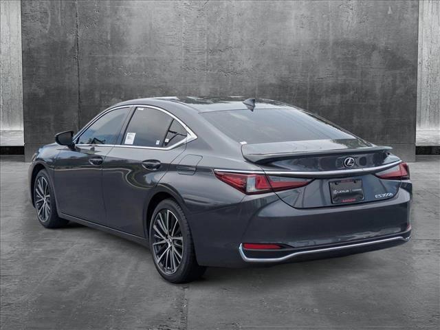 Photo of 2025 Cloudburst Gray Lexus ES 300h