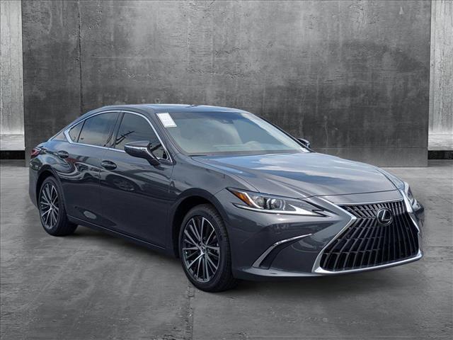 Photo of 2025 Cloudburst Gray Lexus ES 300h