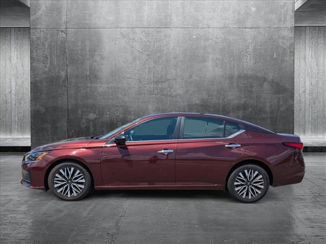 Photo of 2024 Garnet Pearl Metallic Nissan Altima