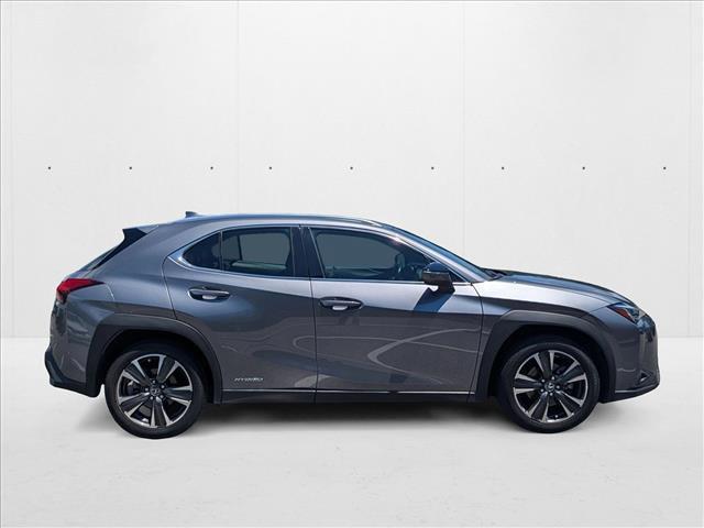 Photo of 2019 Nebula Gray Pearl Lexus UX 250h