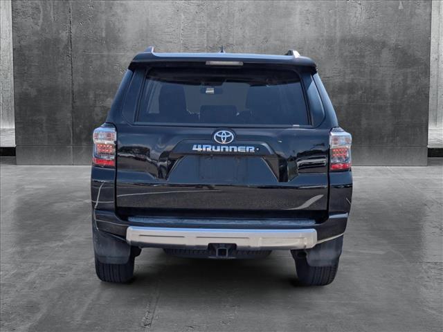 Photo of 2019 Midnight Black Metallic Toyota 4Runner