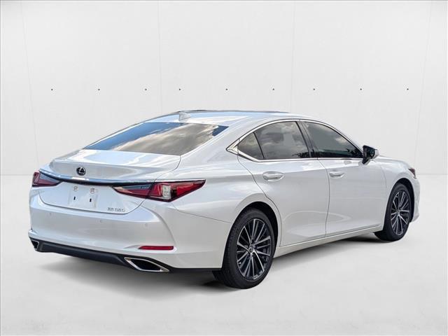 Photo of 2024 Eminent White Pearl Lexus ES 350