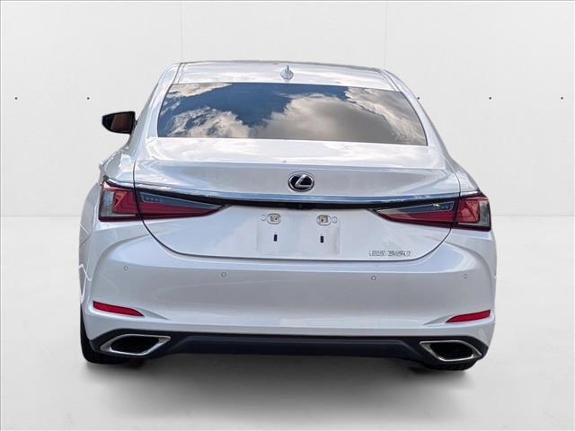 Photo of 2024 Eminent White Pearl Lexus ES 350