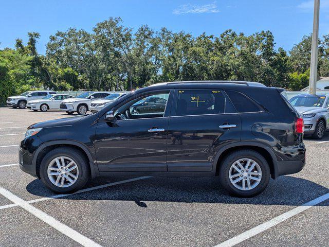 Photo of 2014 Ebony Black Kia Sorento