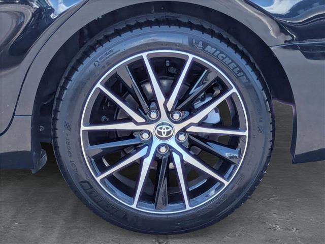 Photo of 2024 Midnight Black Metallic Toyota Camry