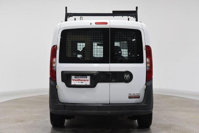Photo of 2016 Bright White RAM ProMaster City