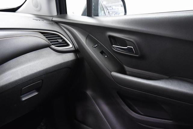 Photo of 2020 Nightfall Gray Metallic Chevrolet Trax