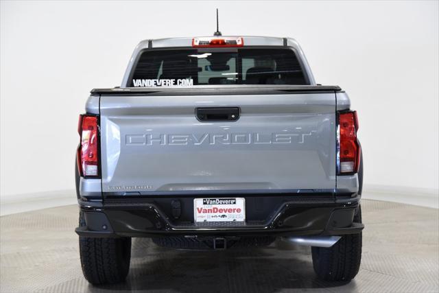 Photo of 2025 Sterling Gray Metallic Chevrolet Colorado