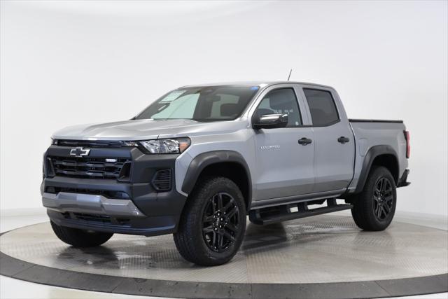 Photo of 2025 Sterling Gray Metallic Chevrolet Colorado