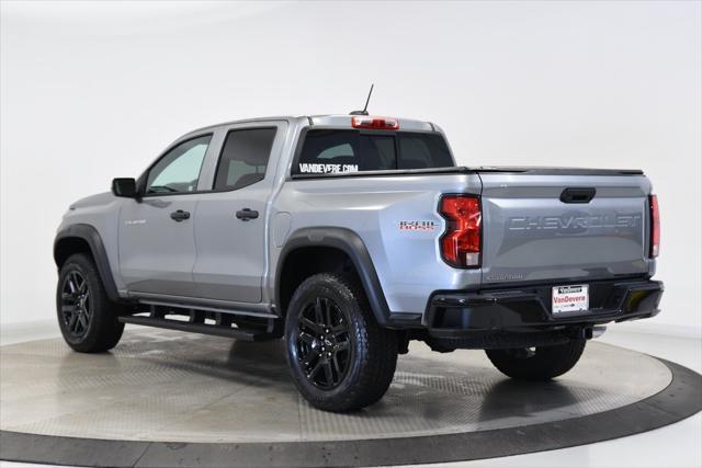 Photo of 2025 Sterling Gray Metallic Chevrolet Colorado