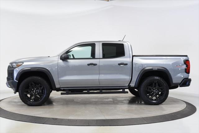 Photo of 2025 Sterling Gray Metallic Chevrolet Colorado