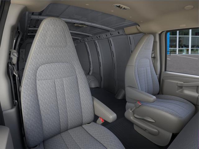 Photo of 2025 Summit White Chevrolet Express 3500