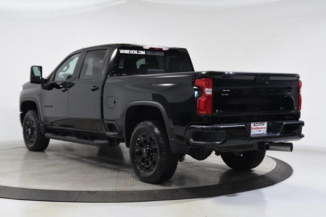 Photo of 2023 Black Chevrolet Silverado 2500