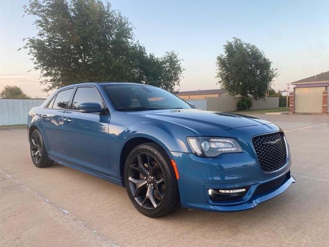 2021 Chrysler 300