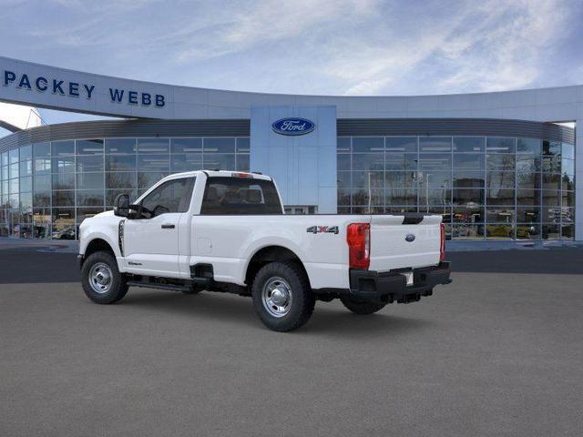 Photo of 2025 Oxford White Ford F-250
