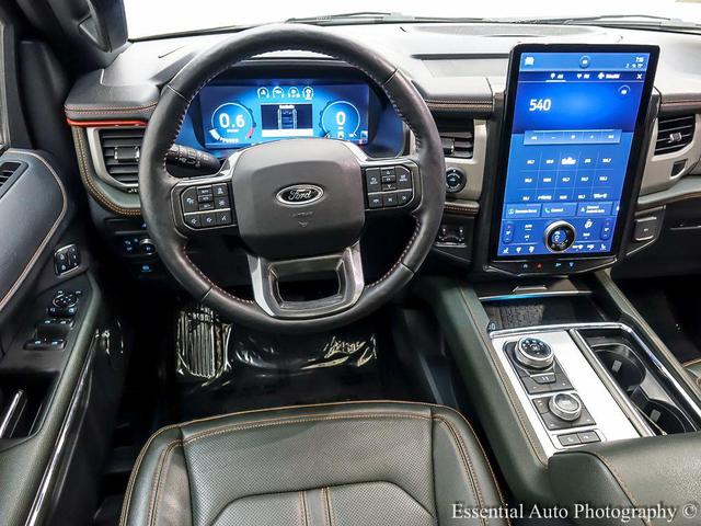 Photo of 2022 Dark Matter Metallic Ford Expedition