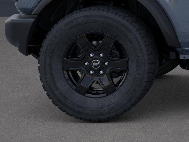 Photo of 2025 Azure Gray Metallic Tri-Coat Ford Bronco