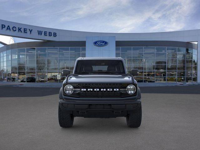 Photo of 2025 Azure Gray Metallic Tri-Coat Ford Bronco