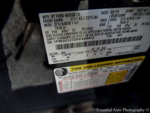 Photo of 2019 Agate Black Metallic Ford Expedition