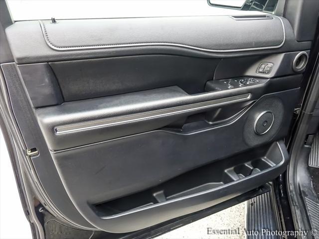 Photo of 2019 Agate Black Metallic Ford Expedition