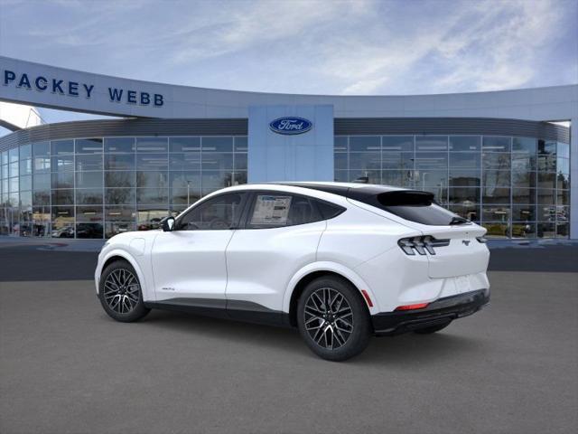 Photo of 2025 Star White Metallic Tri-Coat Ford Mustang Mach-E