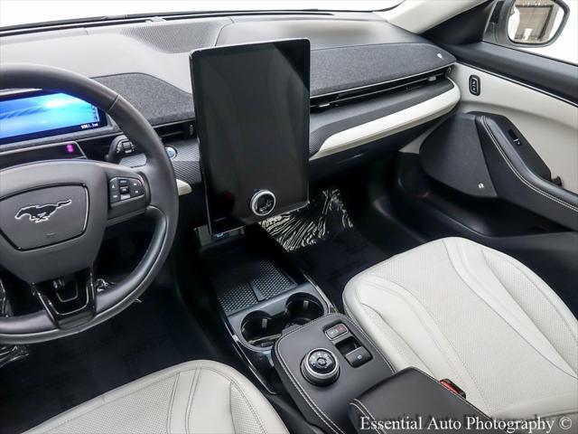 Photo of 2024 White Metallic Ford Mustang Mach-E