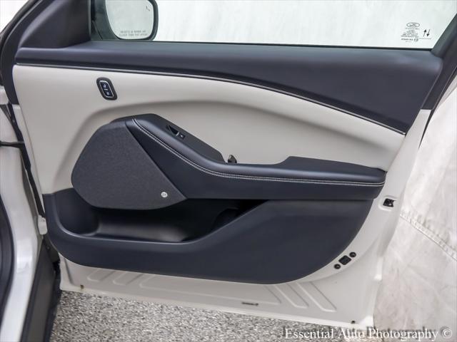 Photo of 2024 White Metallic Ford Mustang Mach-E