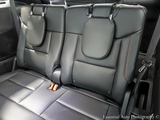 Photo of 2025 Gray Metallic Ford Explorer
